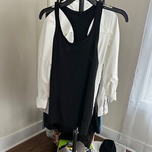 Black lululemon tank